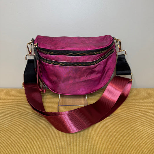 The Roni Nylon Crossbody - Maroon Acid Wash