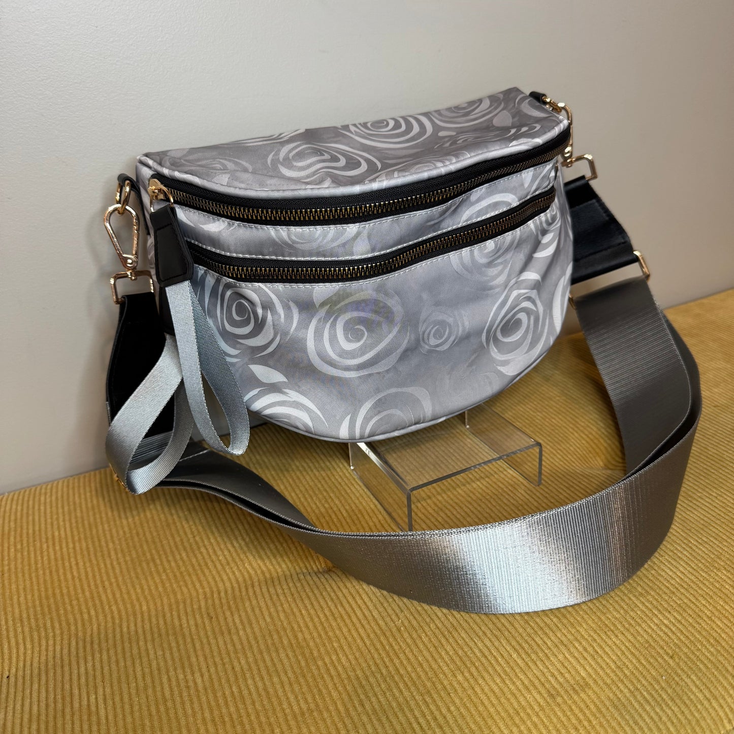 The Roni Nylon Crossbody - Grey Swirl Roses