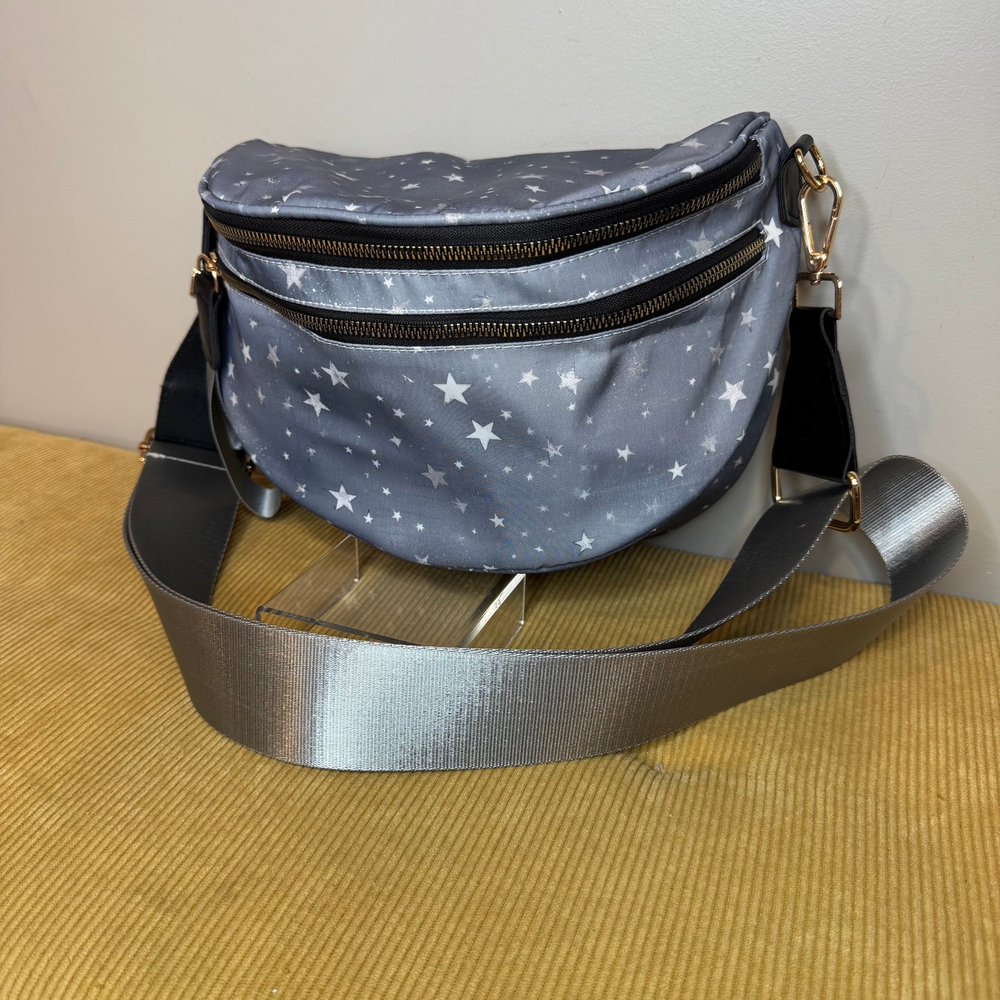 The Roni Nylon Crossbody - Grey Stars