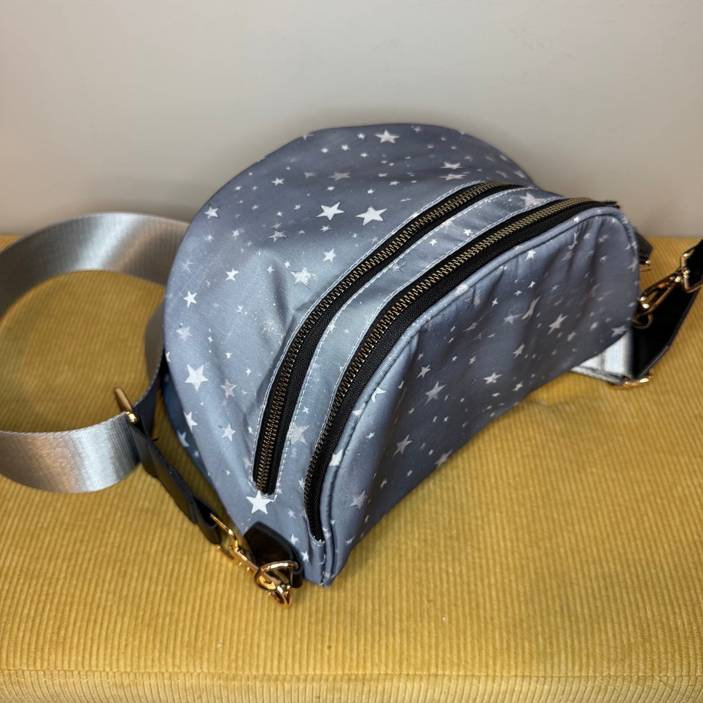 The Roni Nylon Crossbody - Grey Stars