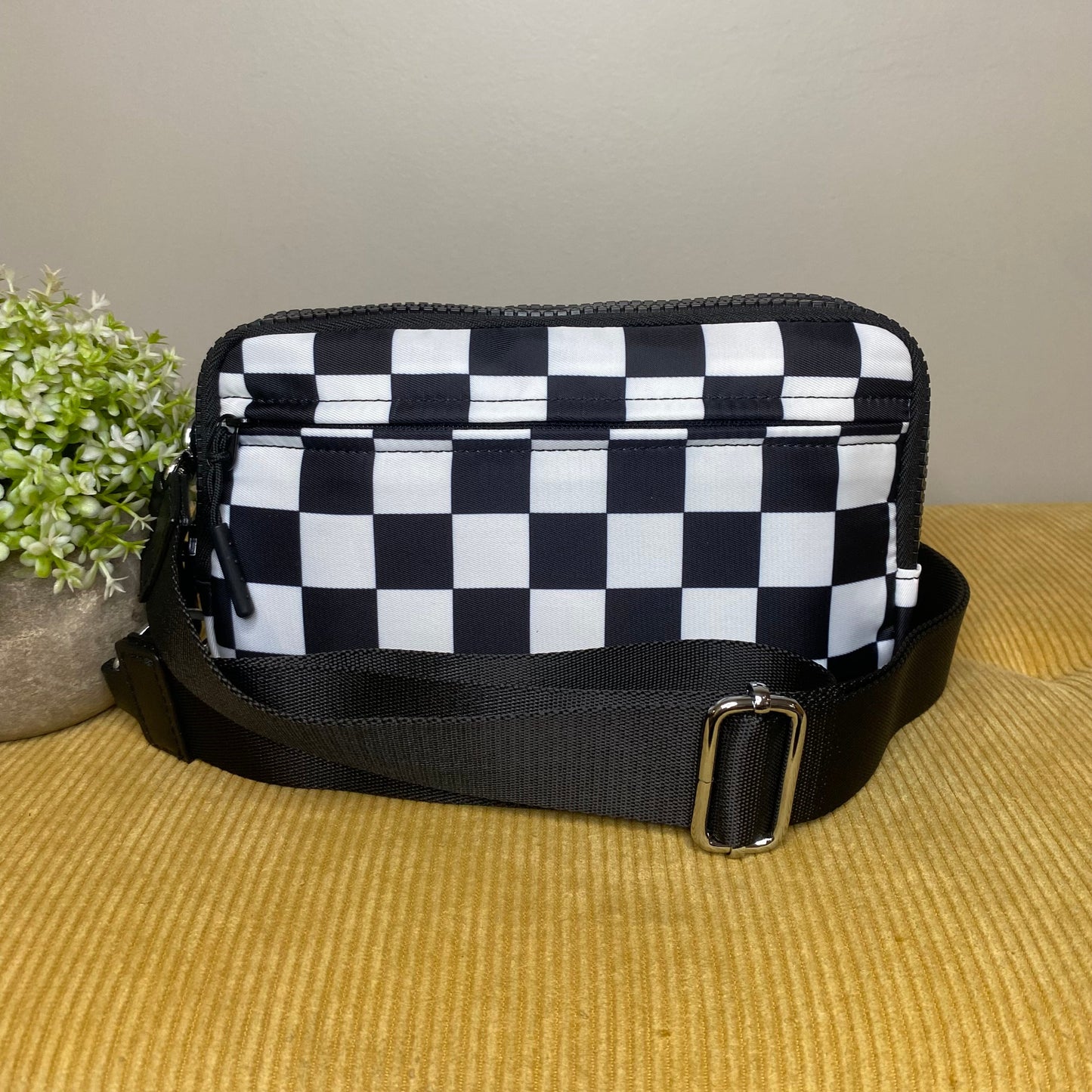 Remi - Nylon Crossbody Checkered - PREORDER