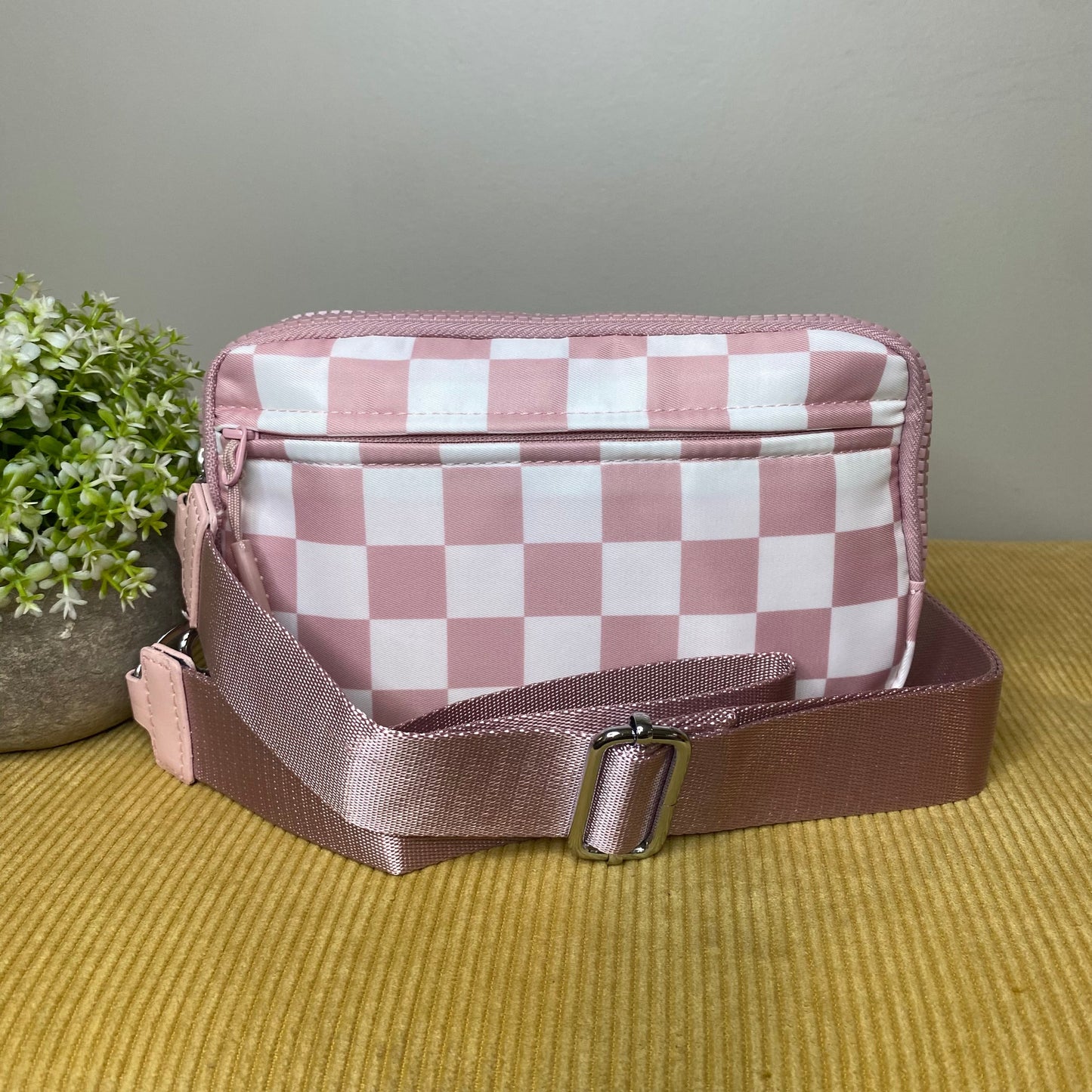 Remi - Nylon Crossbody Checkered - PREORDER