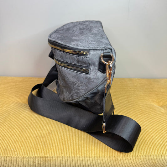 The Roni Nylon Crossbody - Medium Grey Acid Wash