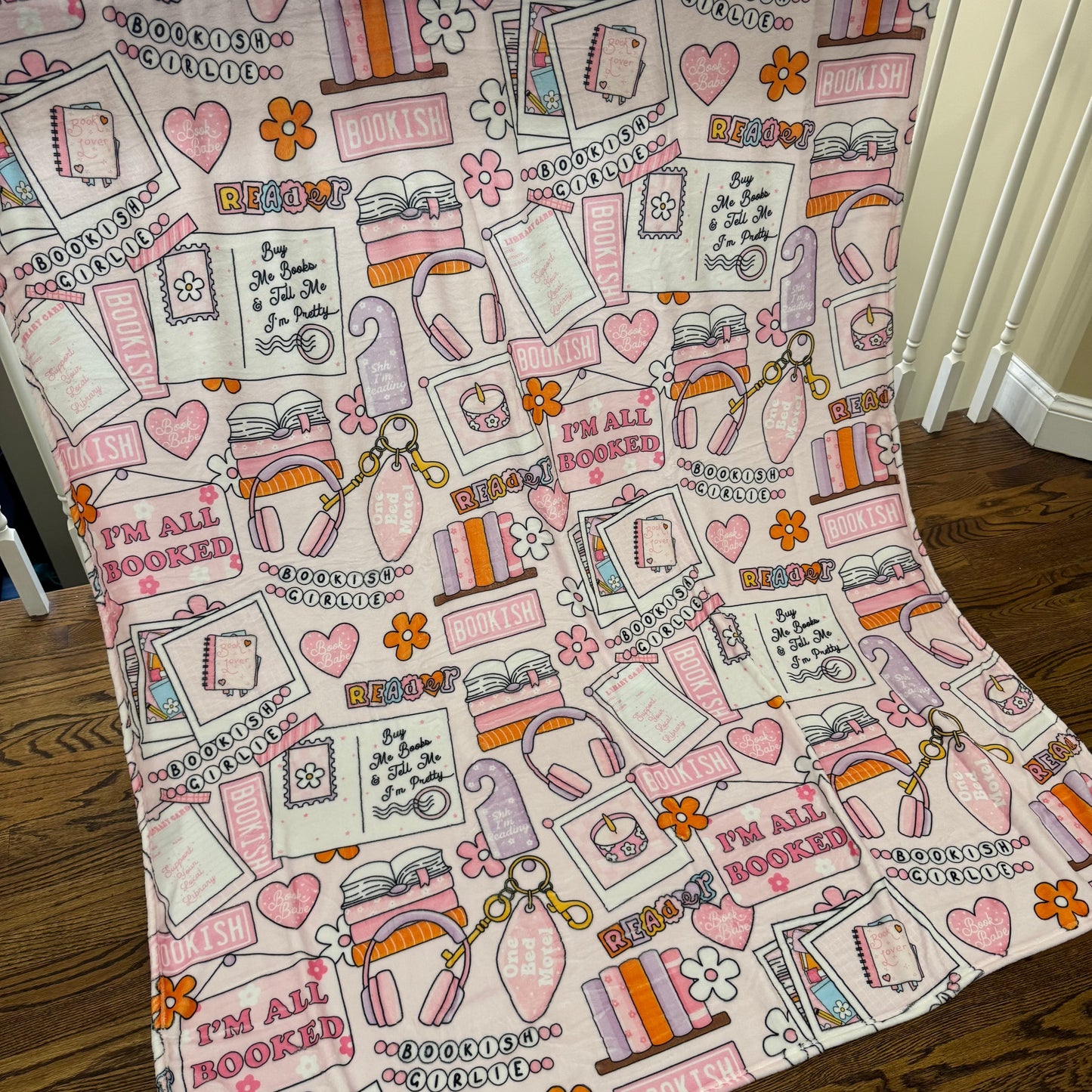 Blanket - Book Bookish Heart