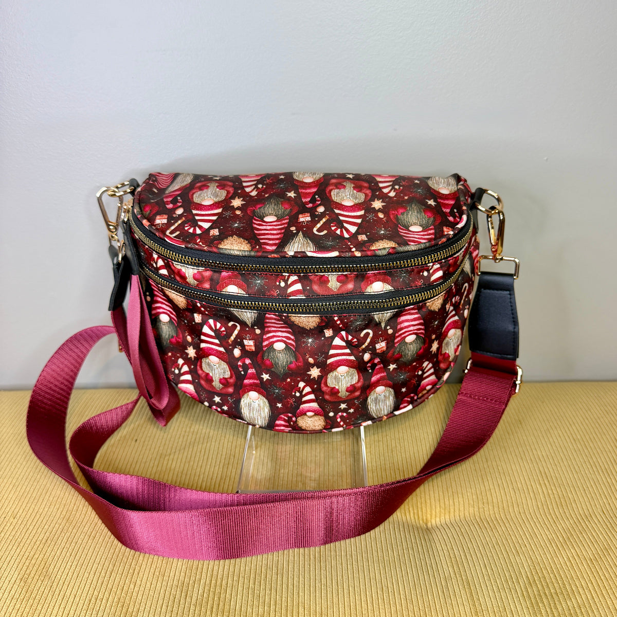 The Roni Nylon Crossbody - Christmas - Gnomes