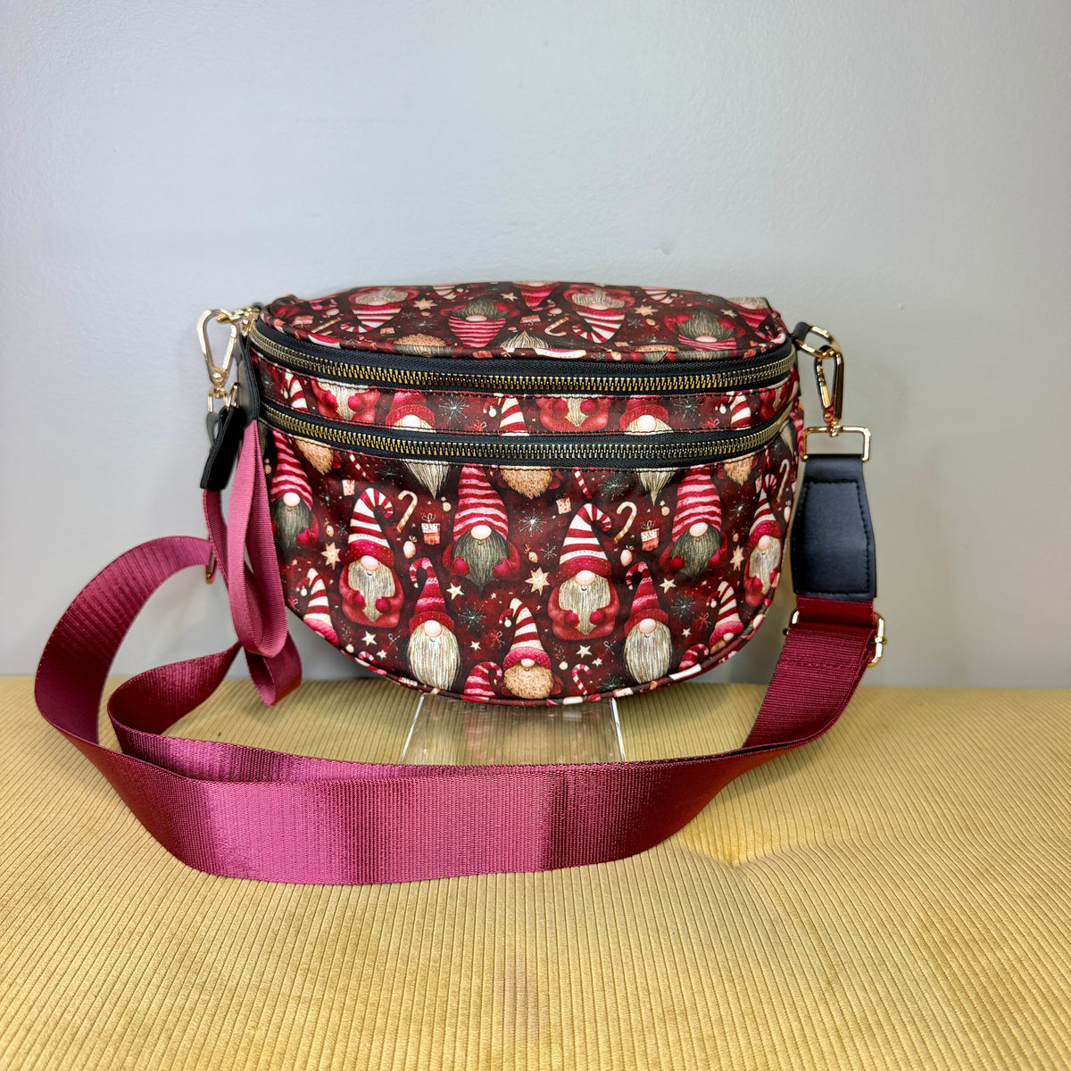 The Roni Nylon Crossbody - Christmas - Gnomes