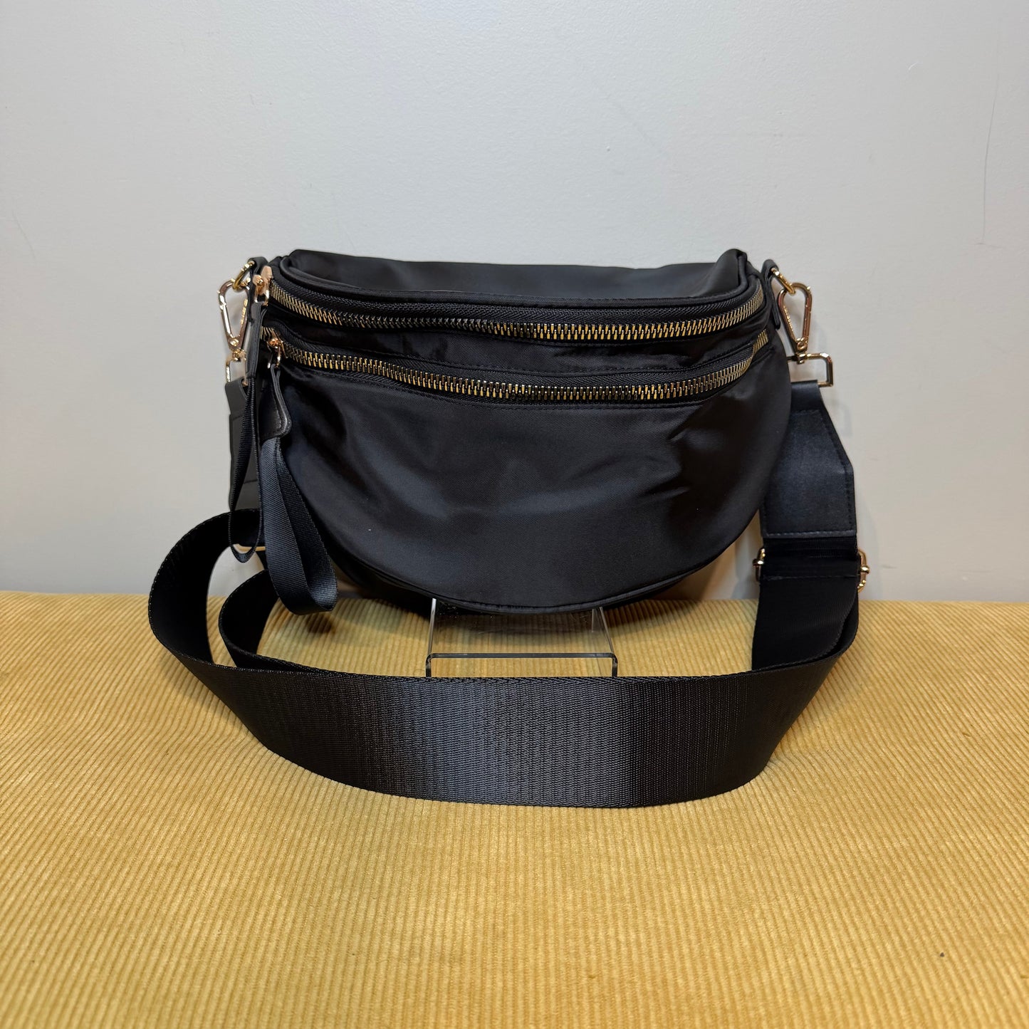 The Roni Nylon Crossbody - Solid Black