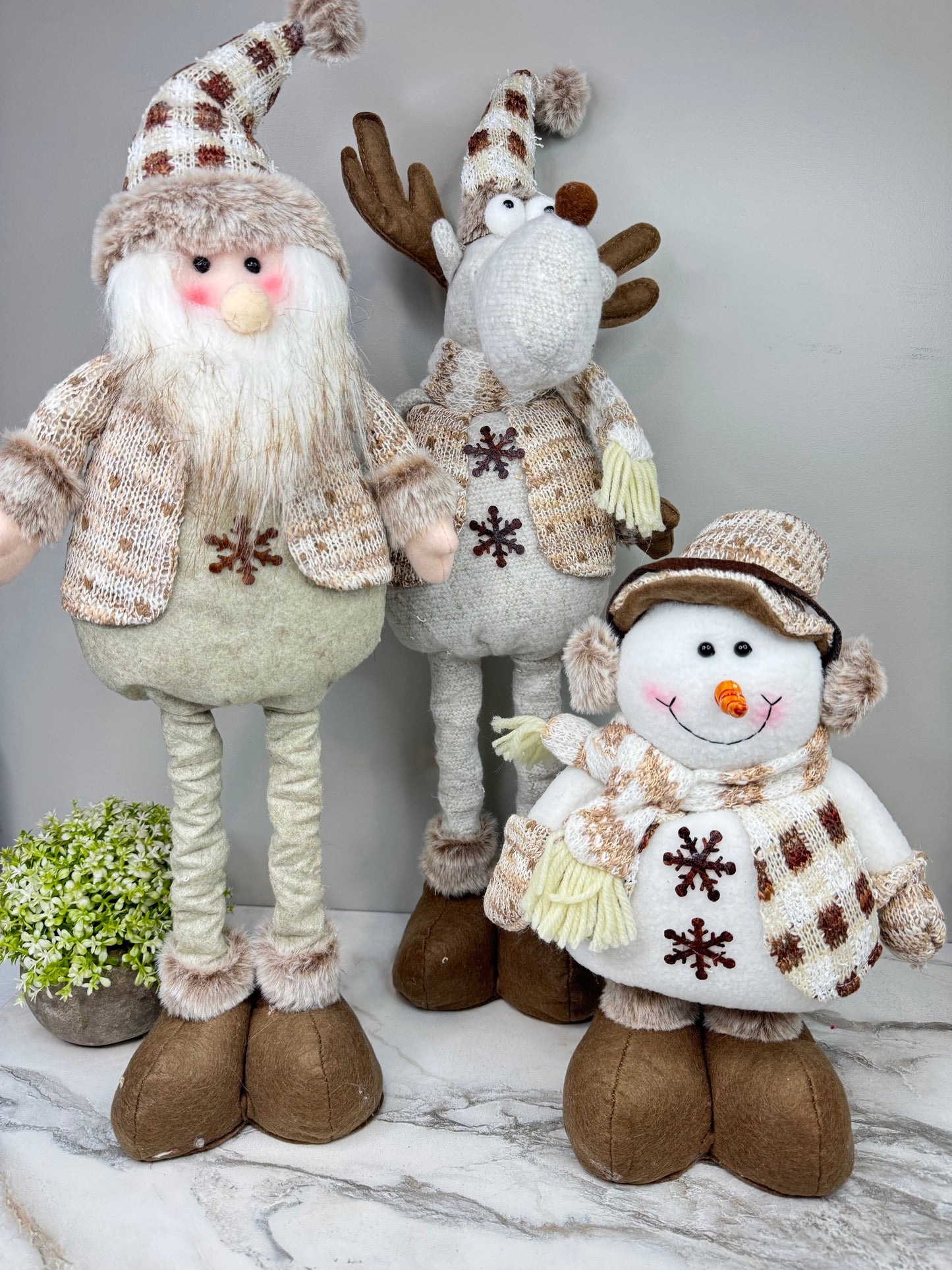 Telescopic Standing Christmas Decor - Tan & Grey - PREORDER 10/3-10/6