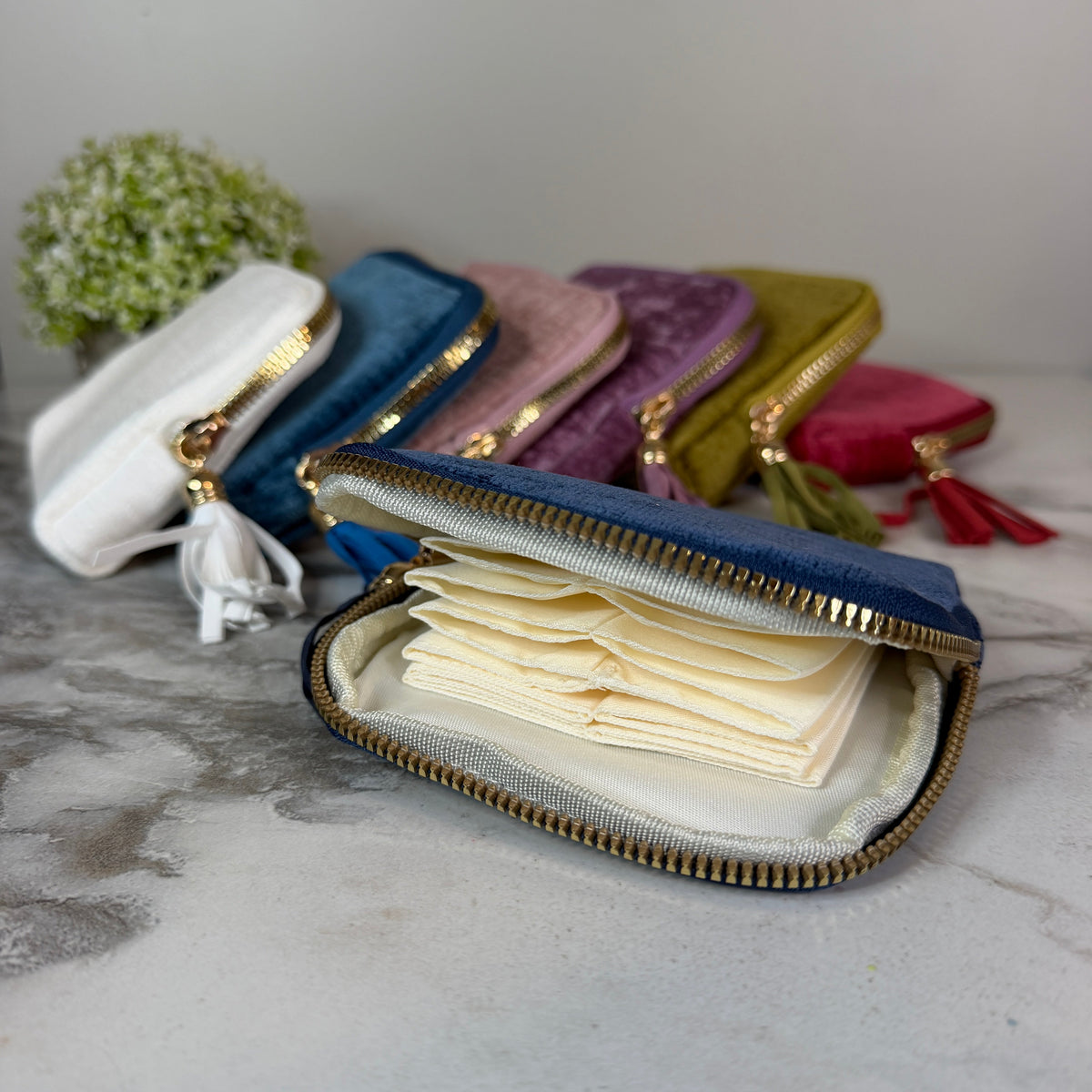 Zip Travel Pouch - Jewelry Storage