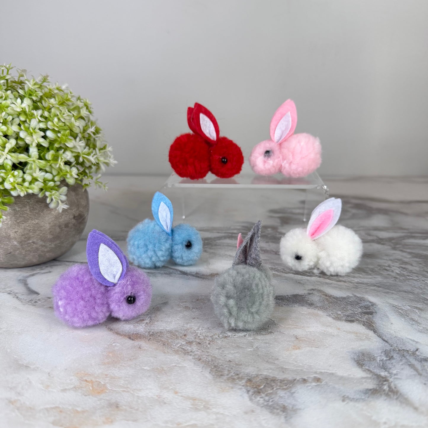 Figurine PomPom Toy - Easter Bunny